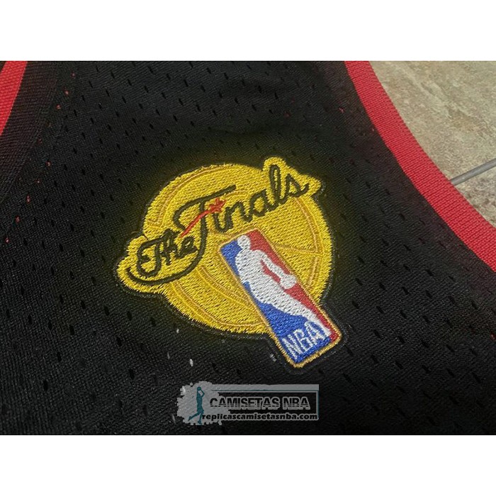 Camiseta Miami Heat Dwyane Wade NO 3 Mitchell & Ness 2012-13 Autentico Negro